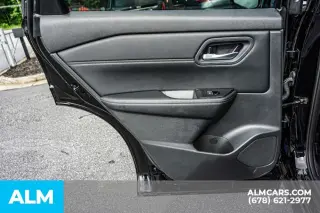 Nissan Rogue 2026 SL 4dr Crossover