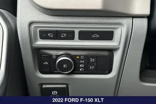 Ford F-150 2022 4x4 XL 4dr SuperCrew 5.5 ft. SB