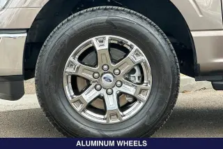 Ford F-150 2022 4x4 XL 4dr SuperCrew 5.5 ft. SB