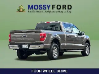 Ford F-150 2022 4x4 XL 4dr SuperCrew 5.5 ft. SB