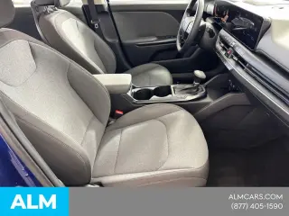 Kia K4 2025 LXS 4dr Sedan