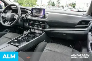Nissan Rogue 2026 SV 4dr Crossover