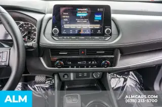 Nissan Rogue 2026 SV 4dr Crossover