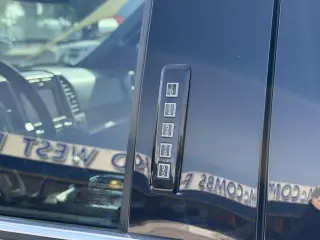 Ford F-150 2019 4x4 Lariat 4dr SuperCrew 5.5 ft. SB