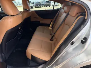 Lexus ES 350 2023 4dr Sedan
