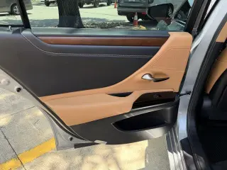 Lexus ES 350 2023 4dr Sedan