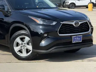 Toyota Highlander 2025 LE 4dr SUV