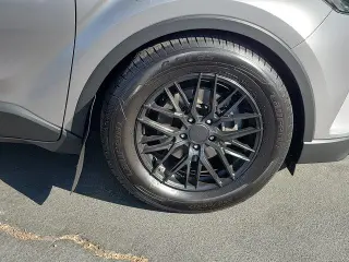 Toyota C-HR 2019 LE 4dr Crossover