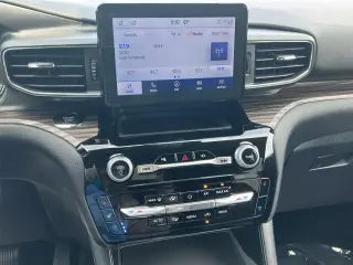 Ford Explorer 2023 Limited 4dr SUV