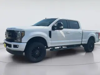 Ford F-250 Super Duty 2019 4x4 King Ranch 4dr Crew Cab 6.8 ft. SB Pickup