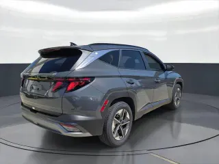 Hyundai TUCSON 2026 SEL 4dr SUV