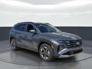 Hyundai TUCSON 2026 SEL 4dr SUV