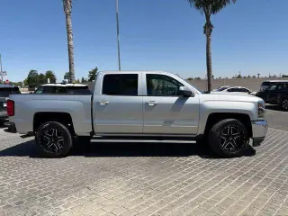 Chevrolet Silverado 1500 2017 4x2 LT 4dr Crew Cab 5.8 ft. SB