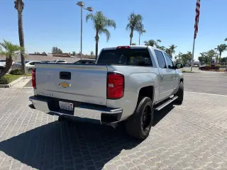 Chevrolet Silverado 1500 2017 4x2 LT 4dr Crew Cab 5.8 ft. SB