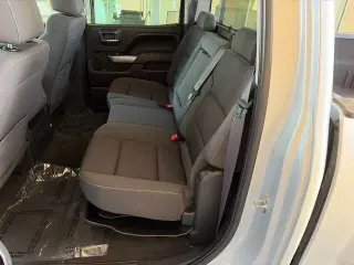 Chevrolet Silverado 1500 2017 4x2 LT 4dr Crew Cab 5.8 ft. SB