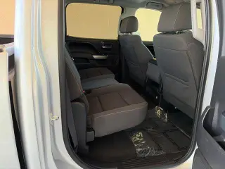 Chevrolet Silverado 1500 2017 4x2 LT 4dr Crew Cab 5.8 ft. SB