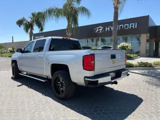 Chevrolet Silverado 1500 2017 4x2 LT 4dr Crew Cab 5.8 ft. SB