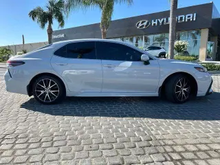 Toyota Camry 2024 SE 4dr Sedan
