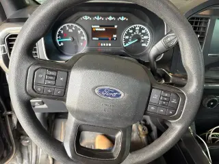 Ford F-150 2022 4x4 Lariat 4dr SuperCrew 5.5 ft. SB