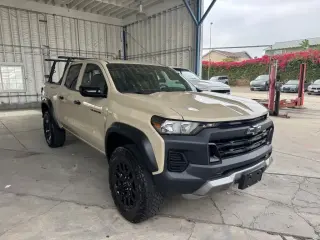 Chevrolet Colorado 2023 4x4 Trail Boss 4dr Crew Cab 5 ft. SB