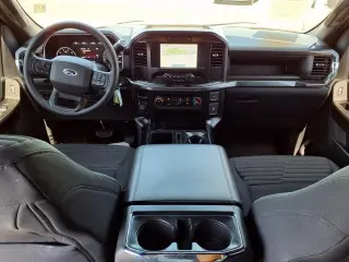 Ford F-150 2023 4x4 Lariat 4dr SuperCrew 5.5 ft. SB