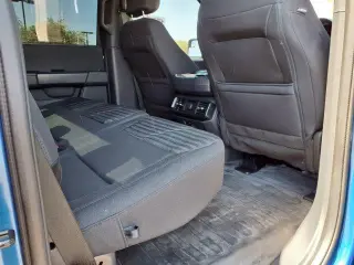 Ford F-150 2023 4x4 Lariat 4dr SuperCrew 5.5 ft. SB