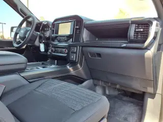 Ford F-150 2023 4x4 Lariat 4dr SuperCrew 5.5 ft. SB