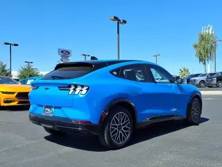 Ford Mustang Mach-E 2024 AWD Premium 4dr SUV