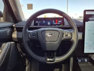 Ford Mustang Mach-E 2025 AWD Premium 4dr SUV
