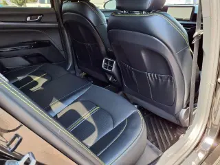 Kia K5 2026 GT 4dr Sedan