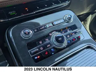 Lincoln Nautilus 2023 Reserve 4dr SUV