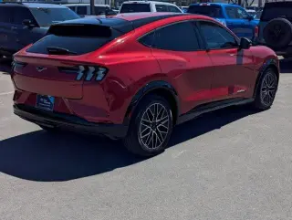 Ford Mustang Mach-E 2024 AWD Premium 4dr SUV