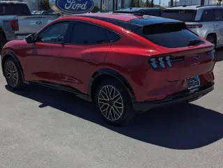 Ford Mustang Mach-E 2024 AWD Premium 4dr SUV
