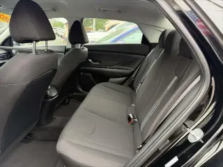 Hyundai ELANTRA 2023 SEL 4dr Sedan