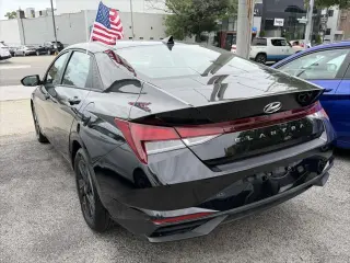 Hyundai ELANTRA 2023 SEL 4dr Sedan