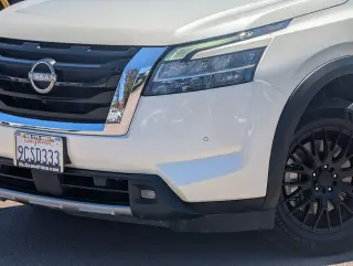 Nissan Pathfinder 2022 AWD SL 4dr SUV