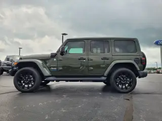 Jeep Wrangler 2023 4x4 Sahara 4xe 4dr SUV