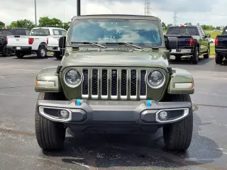 Jeep Wrangler 2023 4x4 Sahara 4xe 4dr SUV