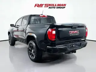 GMC Canyon 2023 4x4 Elevation 4dr Crew Cab 5 ft. SB