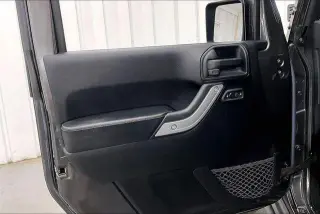 Jeep Wrangler Unlimited 2016 4x4 Rubicon Hard Rock 4dr SUV