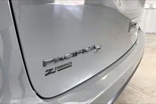 Chrysler Pacifica 2023 AWD Touring L 4dr Mini-Van