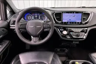 Chrysler Pacifica 2023 AWD Touring L 4dr Mini-Van
