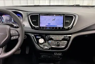 Chrysler Pacifica 2023 AWD Touring L 4dr Mini-Van