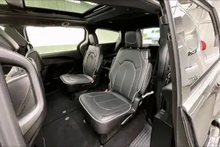 Chrysler Pacifica 2026 Limited 4dr Mini-Van