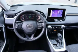Toyota RAV4 2025 AWD XLE 4dr SUV