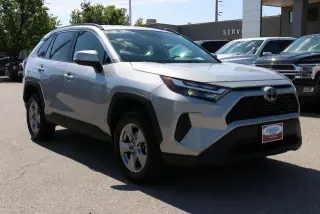 Toyota RAV4 2025 AWD XLE 4dr SUV