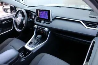 Toyota RAV4 2025 AWD XLE 4dr SUV