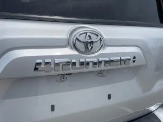 Toyota 4Runner 2024 4x2 SR5 4dr SUV