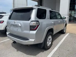 Toyota 4Runner 2024 4x2 SR5 4dr SUV