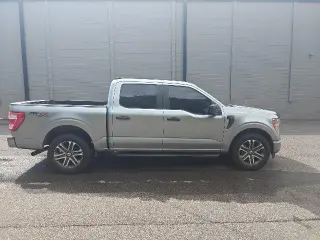 Ford F-150 2021 4x2 XL 4dr SuperCrew 5.5 ft. SB